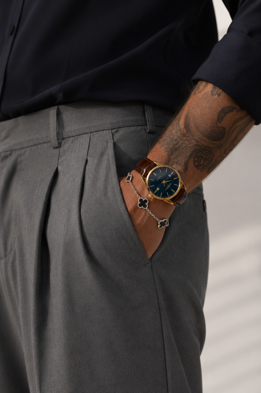 Veyron Aldric elegant timepiece – detail close-up