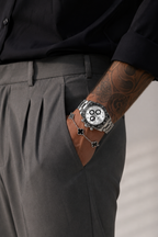 VEY 004 — dial detail, sub-dials and diamond markers