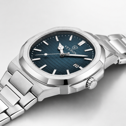 Veyron Gawain watch – crown detail