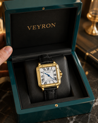 VEY 003 — angle view, integrated steel bracelet