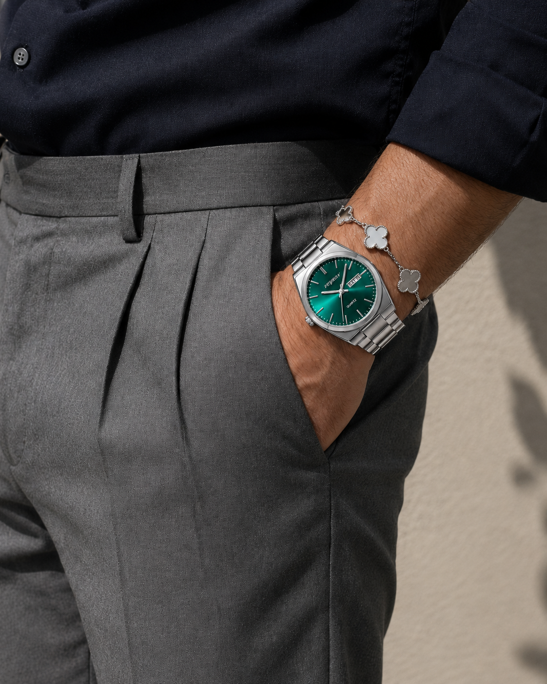 Veyron Hadrian vintage roman watch – front view
