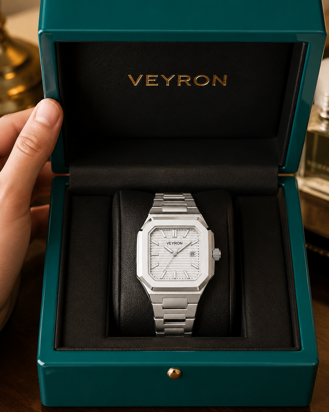 Veyron Titus chronograph watch – 3/4 angle view