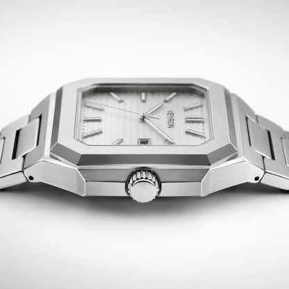 Veyron Titus chronograph watch – crown detail