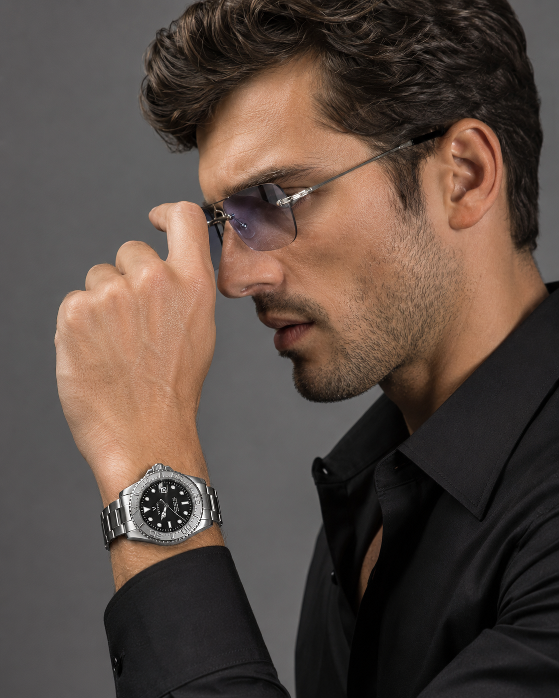 Veyron Trajan minimalist watch – lifestyle shot