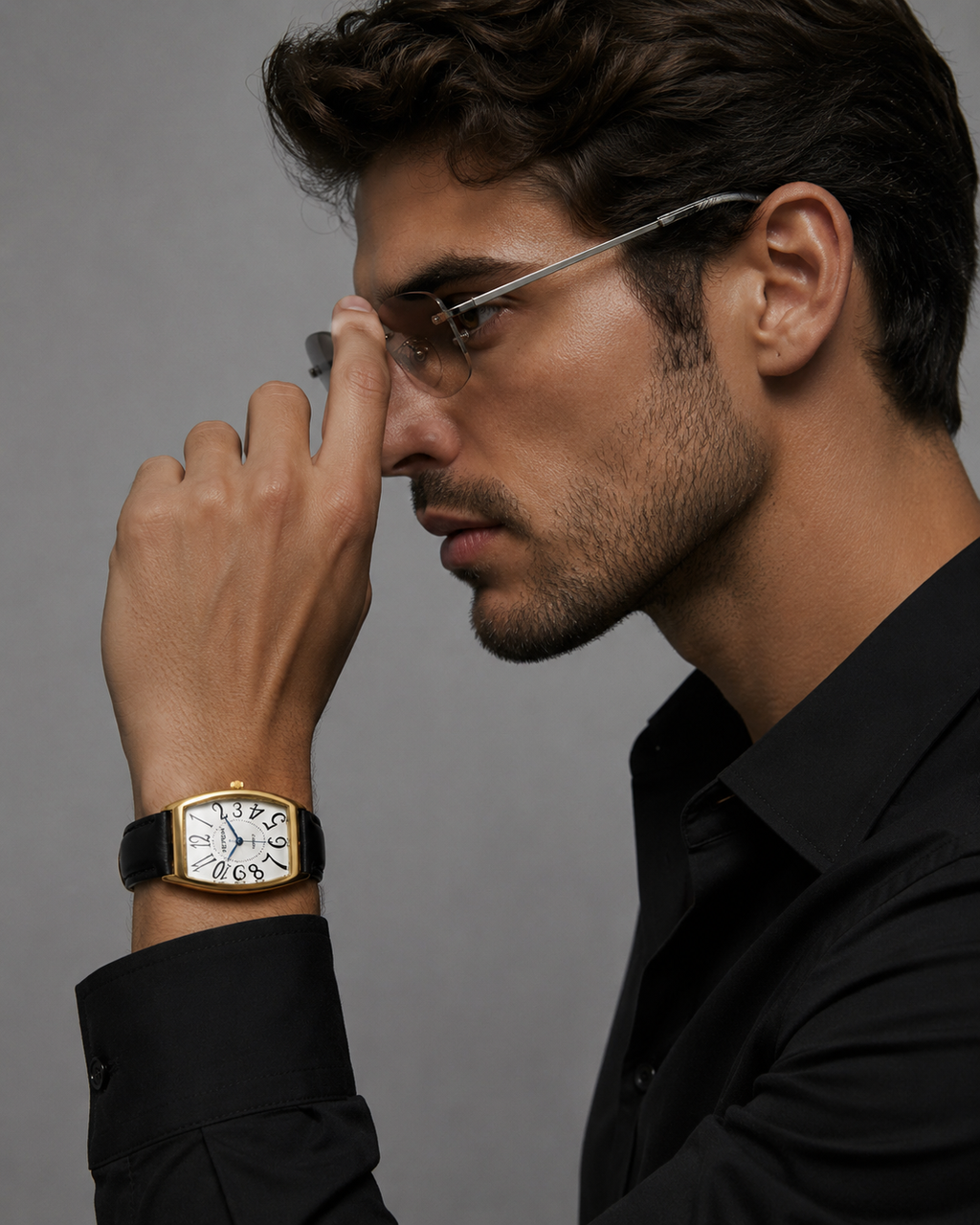VEY 001 — lifestyle, men's quartz watch on wrist